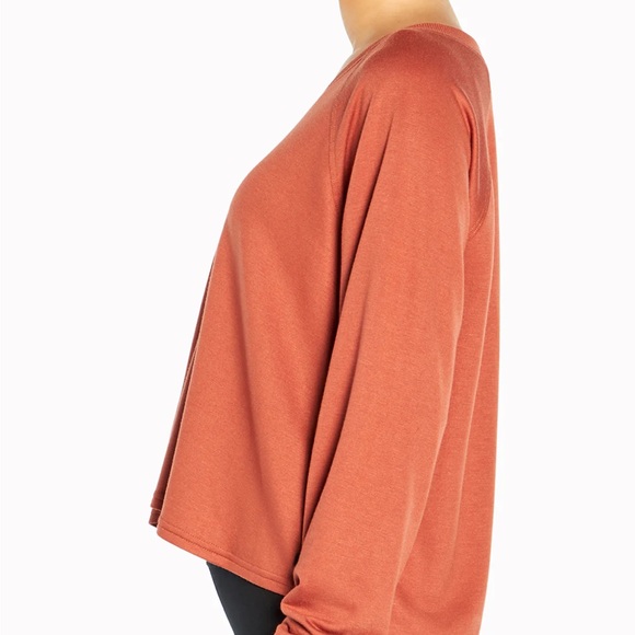 NWT Marika Desi Pullover in Chutney, Size Medium - Picture 3 of 9